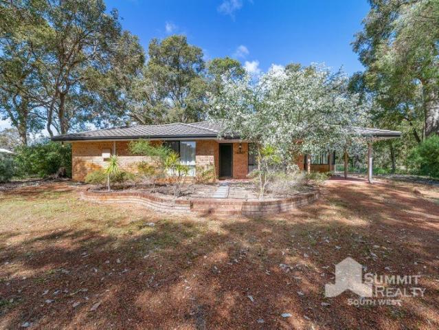 Relaxed Family Living with Space, Privacy & Endless Potential