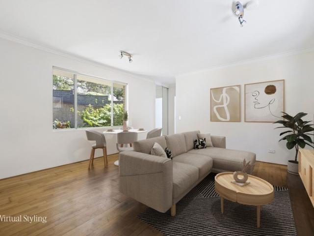 Relaxed harbourside living just moments from Fairlight Beach