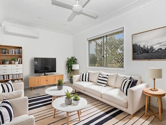 Relaxed Living with Comfort and Convenience