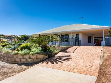 Wandina, Cape Burney, Greenough County, Peak Island, Western Australia