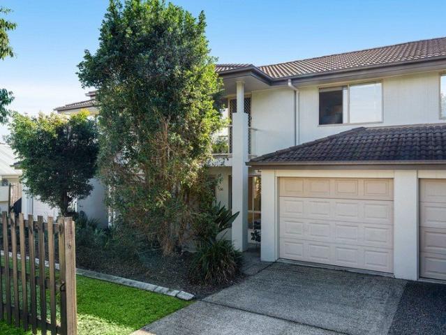 Relaxed Living and Walkable Convenience in Manly Place