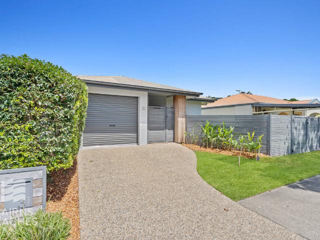 Relaxed Living in the Heart of Kewarra Beach