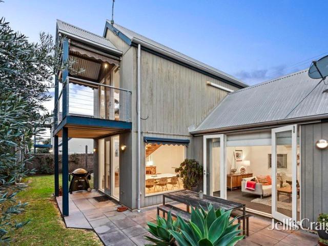 Relaxed Living in the Village Heart