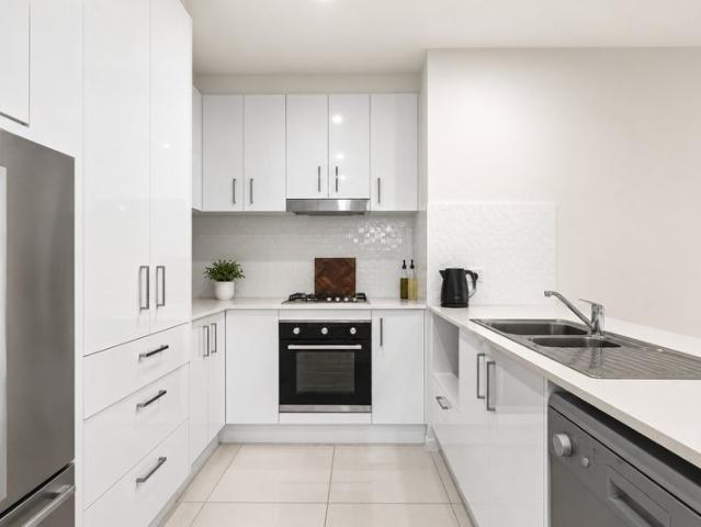Relaxed Living in One of Baringa's Most Sought After Pockets