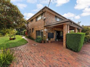 Relaxed retirement living with everything at your doorstep