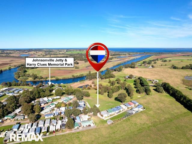 Relaxed Riverside Living at Lealow Lifestyle Park Unit 95, 62 Punt Road, Johnsonville