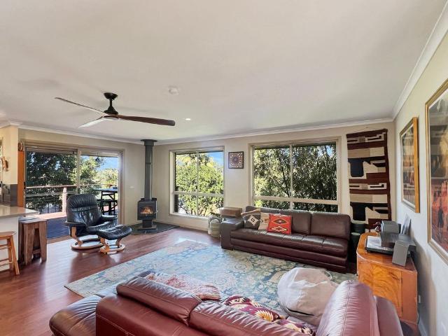 Relaxed Suffolk Park Living in a Peaceful Cul de Sac