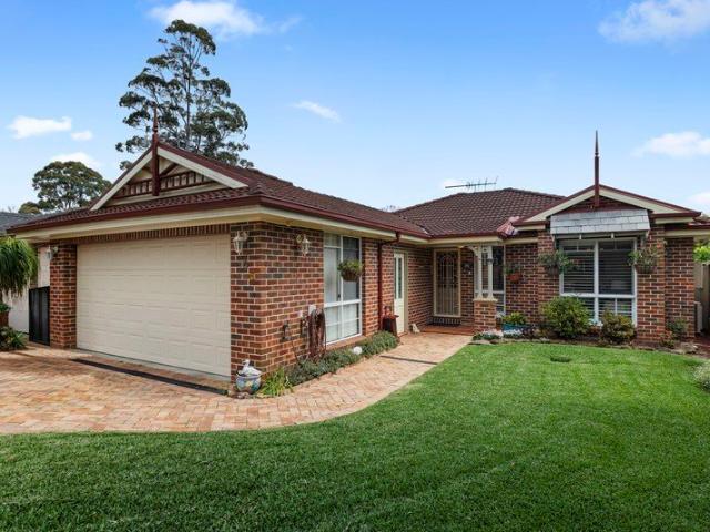 Relaxed Single Level Living with Garden Appeal