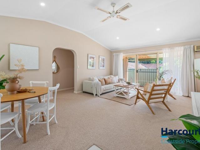 Relaxed Villa Living in the Heart of Erina: Fresh New Porch & Scope to Personalise