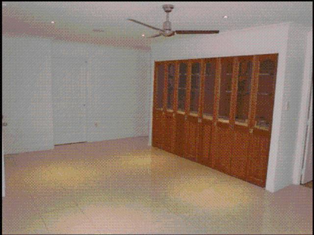 Relaxed 3 Bedroom Unit with Resident Pool!