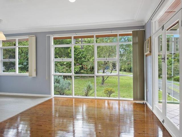 Relaxing & Tranquil Surrounding. Updated Cottage