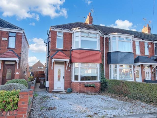 Reldene Drive, Hull HU5, 3 bed end terrace house to rent, £950 pcm | PrimeLocation