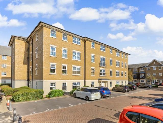 Reliance Way, East Oxford OX4, 2 bed flat to rent, £1,600 pcm | PrimeLocation
