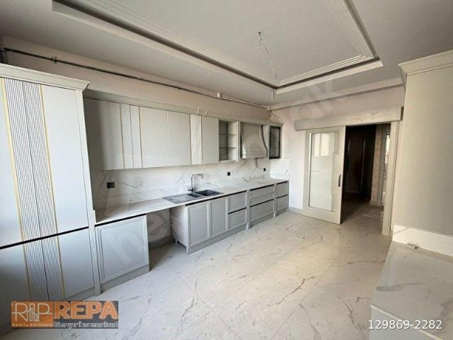 REPA GAYRİMENKUL FURKAN ÖZER'DEN SİTE İÇİ SIFIR GİRİŞ KAT 3+1