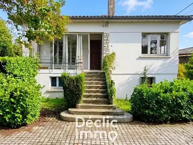 Réparsac 16200 Achat / Vente maison 8 pièces t8 balcon