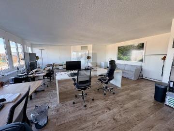 Pfäffikon SZ Zentrum - Büroraum, Parkplatz