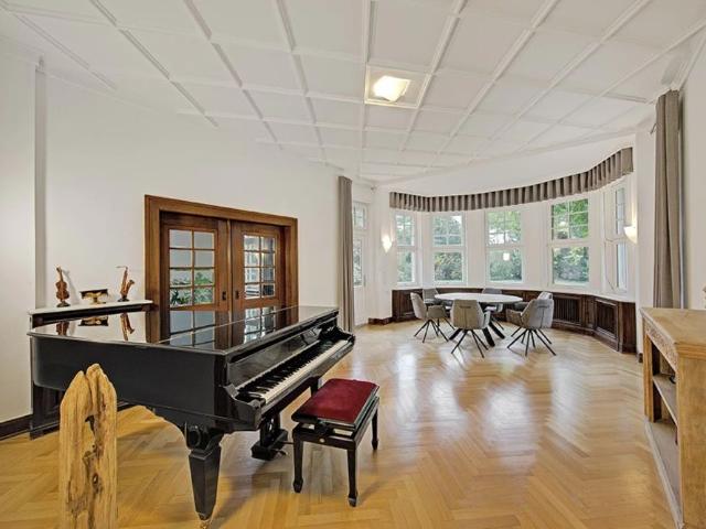 Repräsentative Villa zum Wohnen und Arbeiten