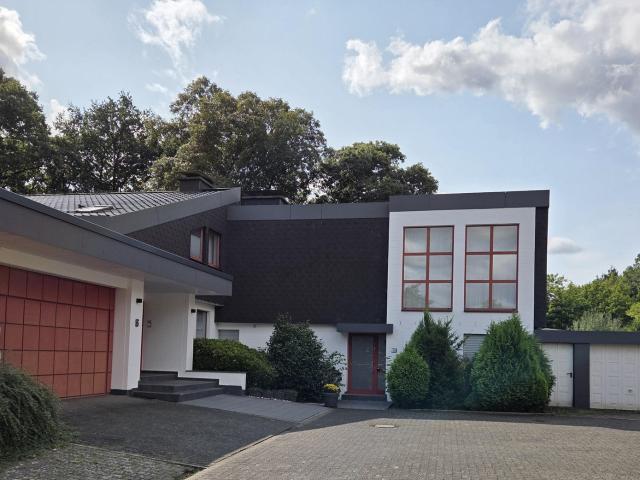 Repräsentative Villa DIREKT AM WALD, Sackgasse, Südlage, in Gladbeck Rentfort Nord