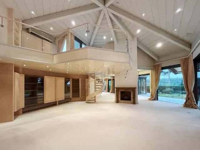 Repräsentative Architektenvilla in Bestlage