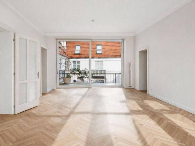 Repräsentative Gründerzeitwohnung mit Premium Ausstattung im Herzen der City West