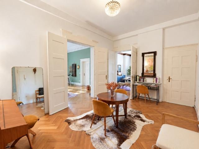 Repräsentative Jugendstilwohnung in Coburg, Nähe Rosengarten