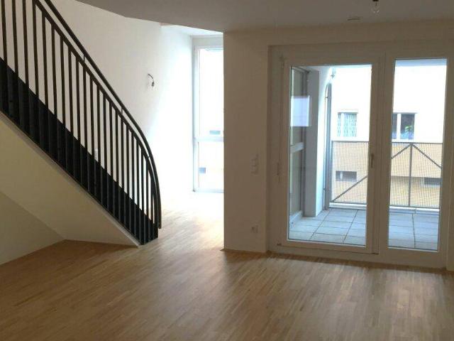 Repräsentative Maisonettewohnung mit Tiefgaragenplatz