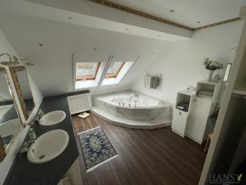 Repräsentative Stilvilla: 5 Zimmer, Garten, Terrasse Ihr Traumhaus wartet!