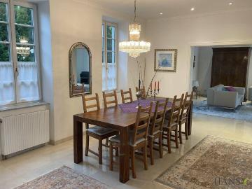 Repräsentative Stilvilla: 5 Zimmer, Garten, Terrasse Ihr Traumhaus wartet!