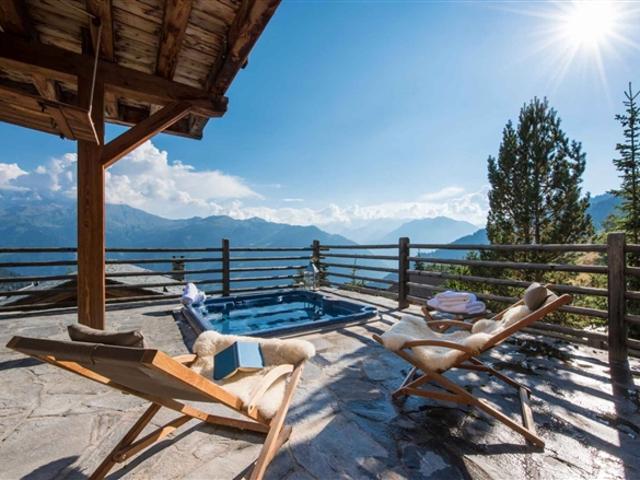 Repräsentatives Chalet mit Panoramablick
