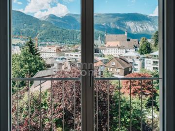 Repräsentatives Anwesen in Bestlage über den Dächern der Stadt Traumlage
