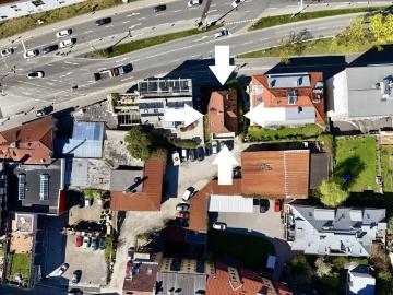 Haus zum Verkauf in Wilten, Tirol - Parkplatz