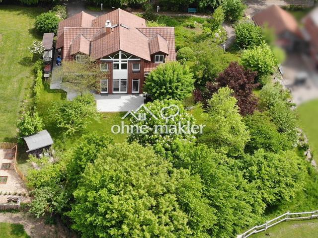 Repräsentatives Wohn & Gewerbeanwesen mit sichtgeschütztem Garten mit >300m² Gesamtfläche