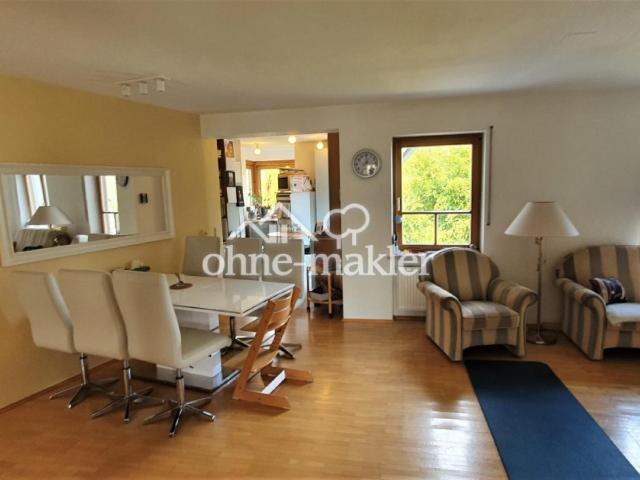Repräsentatives Wohnen am Marienbergpark: Großzügige 6 Zimmer Maisonette