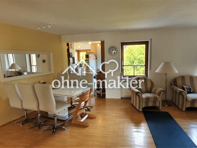 Repräsentatives Wohnen am Marienbergpark: Großzügige 6 Zimmer Maisonette
