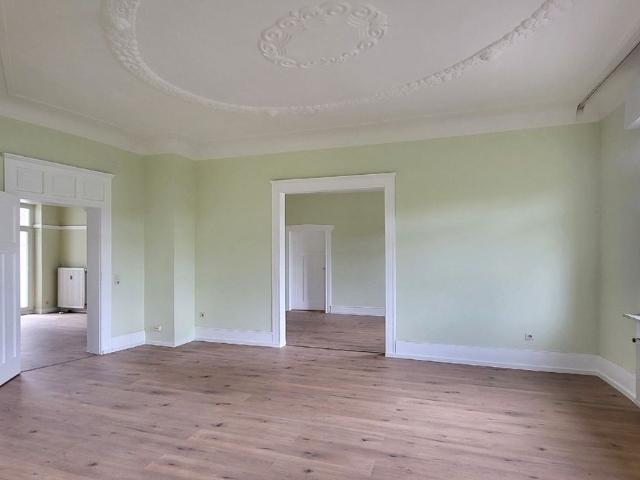 Repräsentatives Wohnen im denkmalgeschützten Altbau