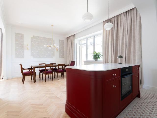 Reprezentacyjny apartament przy Łazienkach Królews Warszawa