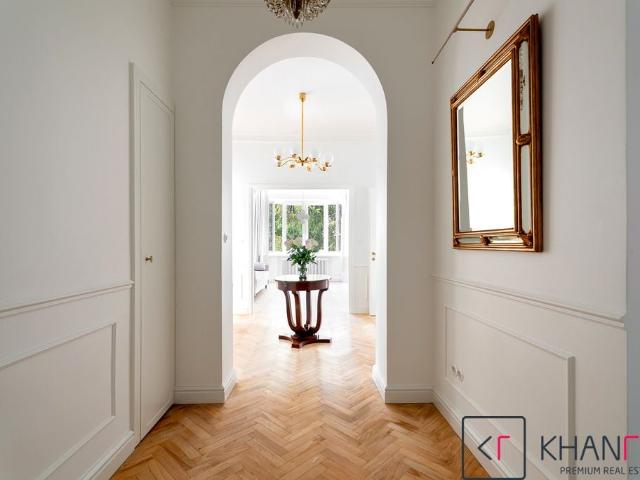 Reprezentacyjny apartament przy parku Łazienkowskim ul. Nabielaka, Warszawa, Mokotów