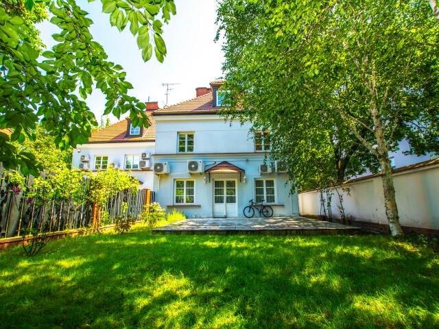 Reprezentacyjny dom 300 m2 z ogrodem Żoliborz