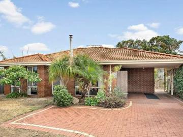 House for sale in Western Australia - Equipped kitchen