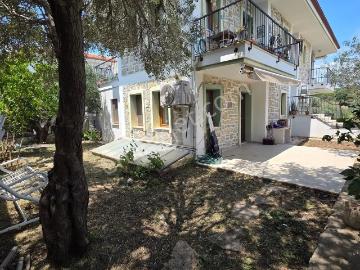 Rest Emlak Datça Mezarlık Civarı Eşyalı 1+1 Bahçeli Daire