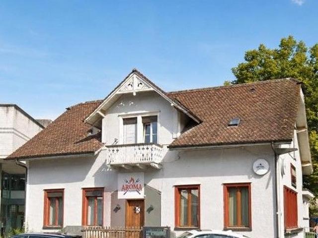 Restaurant mit 6 Zimmern