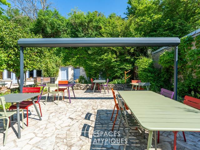 Restaurant troglodyte avec terrasse panoramique sur les vign. 94m² Vouvray
