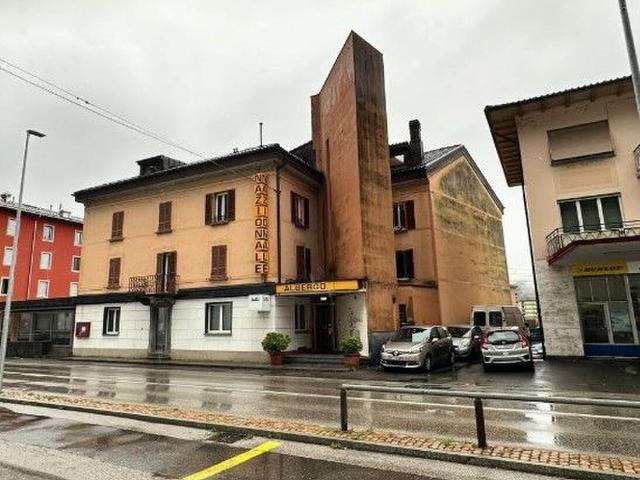 Restaurant with 25 rooms on sale in Biasca Ref 10121910186 | dreamo. Ch