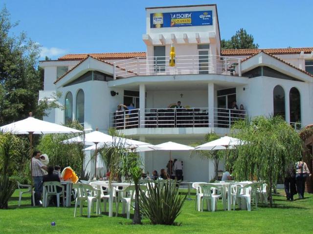 RESTAURANTE Y /O JARDIN DE EVENTOS EN RENTA, CALIMAYA