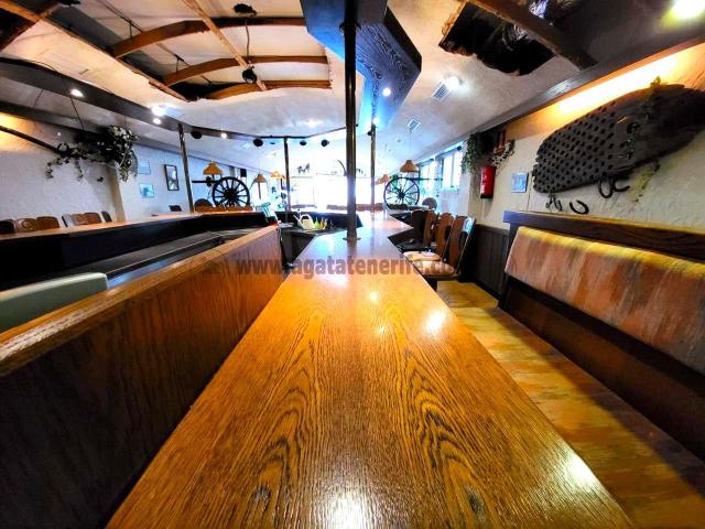 Restaurante de la Playa de La Arena. En primera línea de mar. 150m² Santiago del Teide
