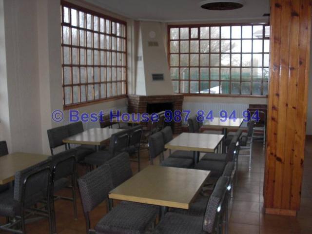 Restaurante en Puente Villarente