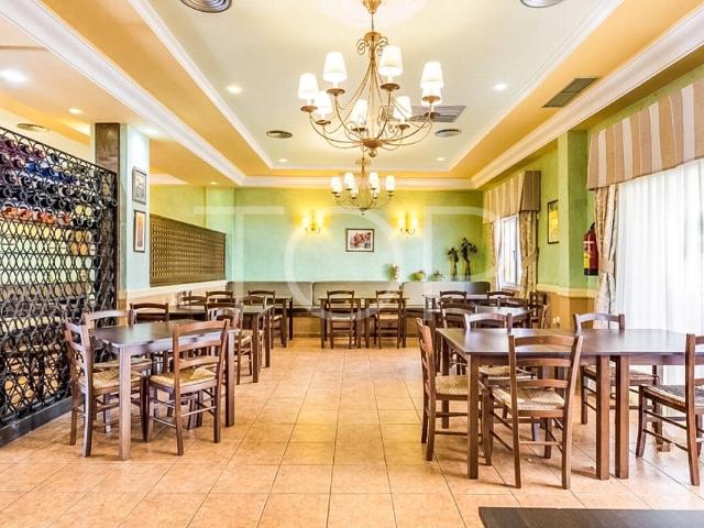 Restaurante italiano con trayectoria consolidada y amplio te. 200m² Valle de San Lorenzo