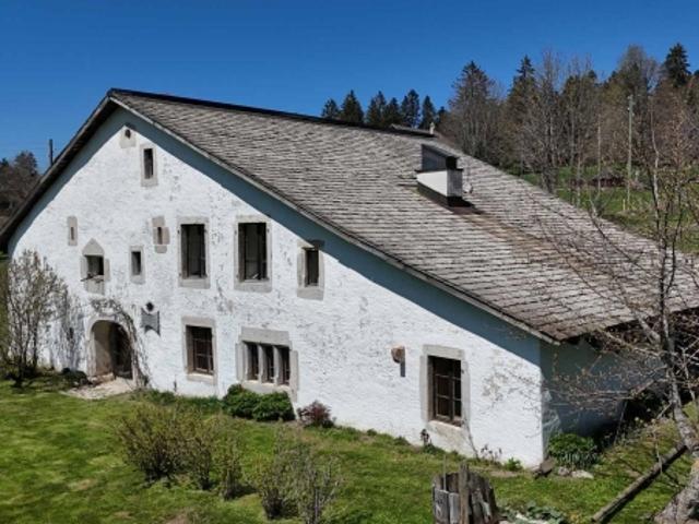 8.5 Room farm house
