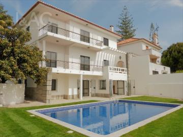 Restelo Moradia T6+2 para Arrendamento, com Piscina