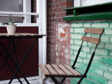 Restful Apartment at the Central Station, Duisburg Amsterdam Apartments for Rent